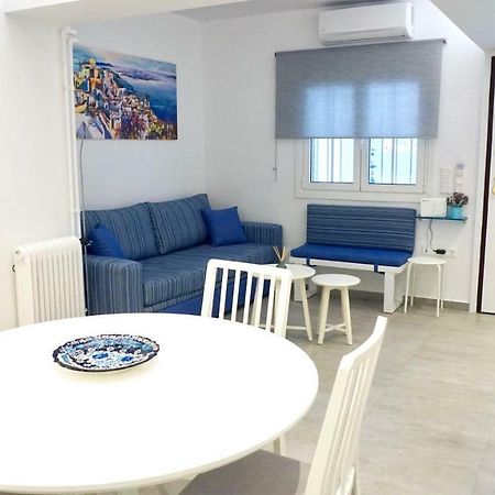 Cycladic Style Apt In Athens Apartment Exterior photo